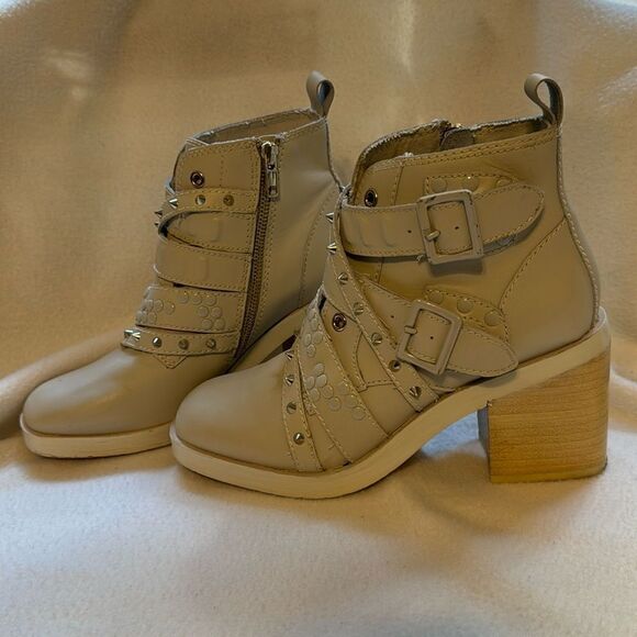 Kelsi Dagger Brooklyn Spiked Booties - Picture 1 of 9
